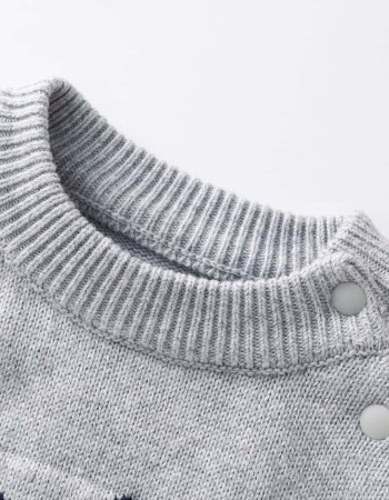 New style knitted jumpsuit for baby boys and girls in spring and autumn, cute cartoon embroidered sweater and romper