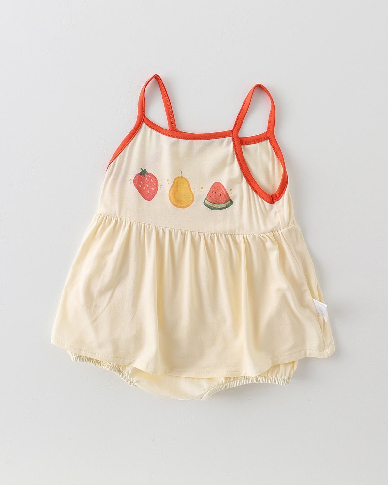 Infant carrier and diaper coveralls
