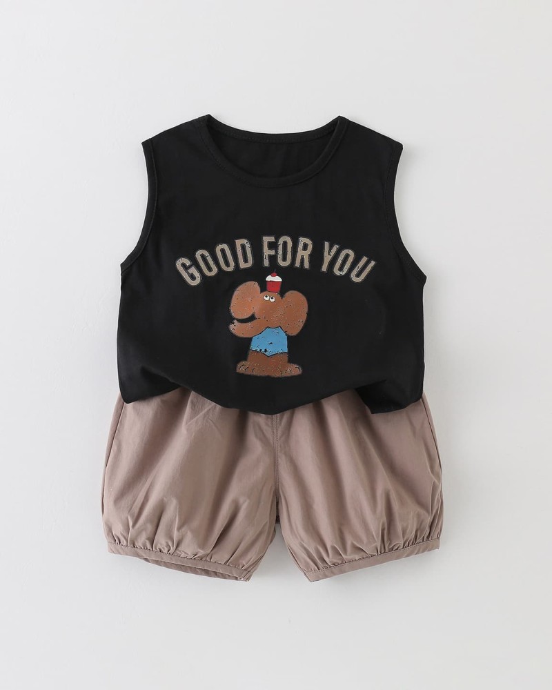 Two-piece set with tank top and shorts